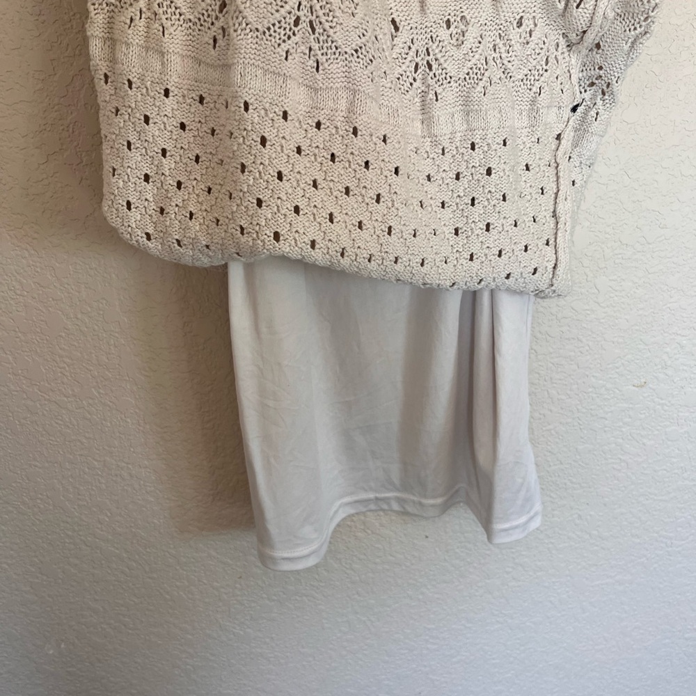 Olive & Oak Crochet Midi Dress with Black Trim Detailing - Picture 6 of 7